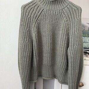 Women's Green Knit Sweater